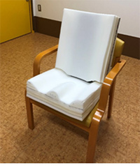 体格に合わせたクッション（ウレタン等）の作成