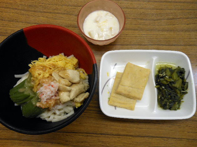 【中華風サラダうどん:ソフト食】